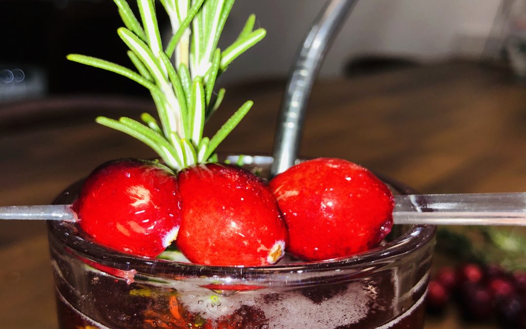 Mocktails & Me (5): Cranberry & Ginger Mocktail with a Rosemary Twist